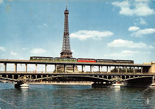 75-Paris METRO & Tour Eiffel