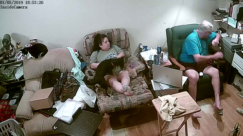 IPCamera alarm:InsideCamera detected alarm at 2019-1-5 18:53:27 | by inside.camera