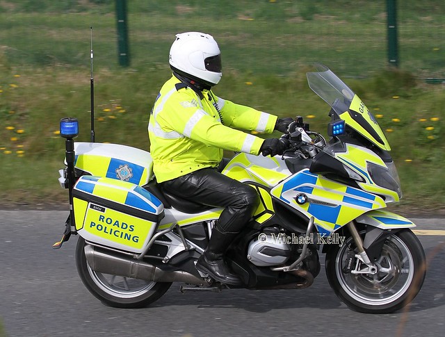 Garda ( Irish Police ) Traffic                                            BMW 1200RT