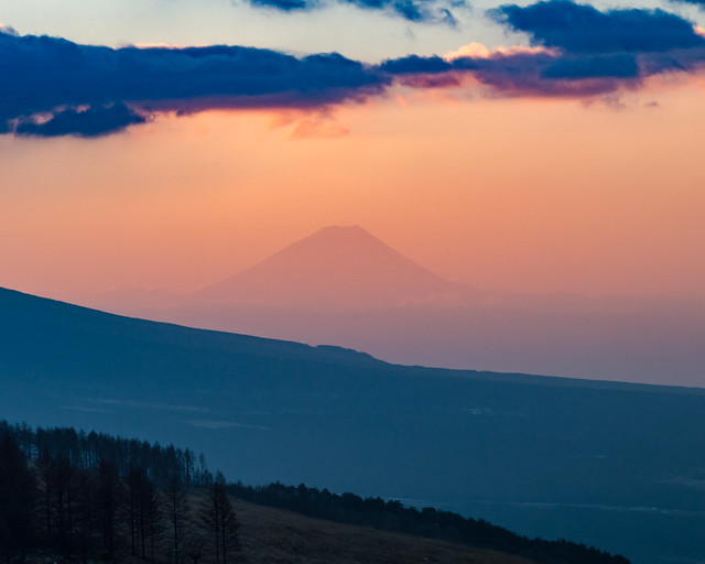 Morning Fuji from Kirigamine