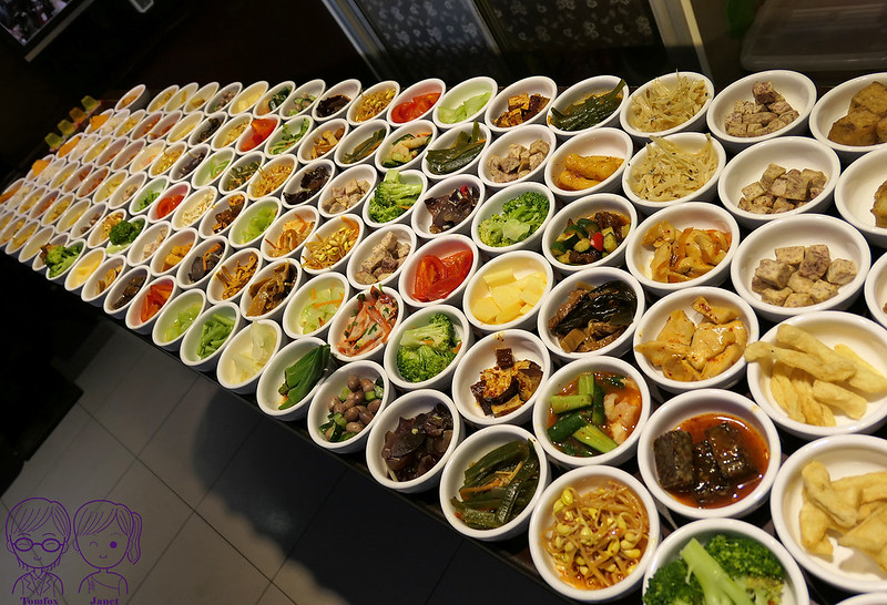 10 韓味軒韓國料理 小菜