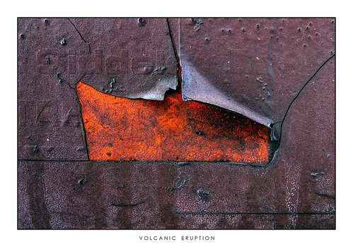 abstract abstractphotography artistic art accidentalart abstractart aged old rust rusted rusty paint painted metal broken cracked sony rx10iii rx10m3 cybershot closeup colors macro macrophotography orange brown crackedpaint