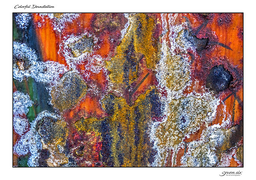 seven six photography beauty beautiful old forgotten colors colorful bright abstract sony cybershot rx10iii rx10m3 rust rusted rusty orange green pink white yellow macro closeup