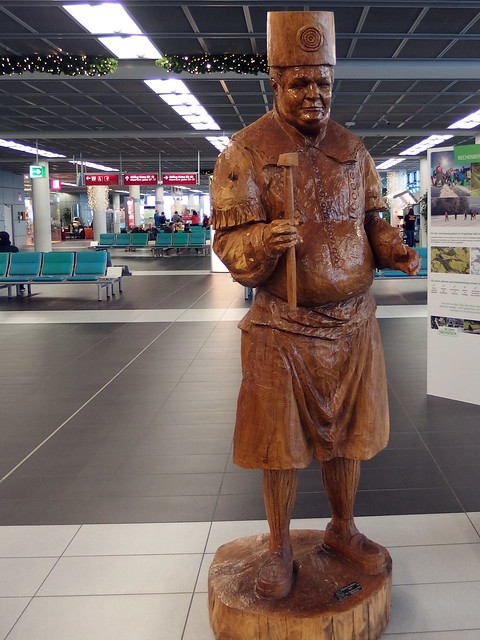 Wood Carving on the Theme of the Osterzgebirge Mining Region, Dresden Airport, 13th December 2018 (1)