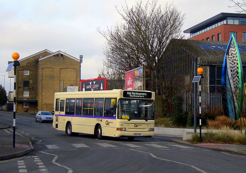 Go Ahead London General Buses 256 SN54GRK | by The Unknown Contributor!