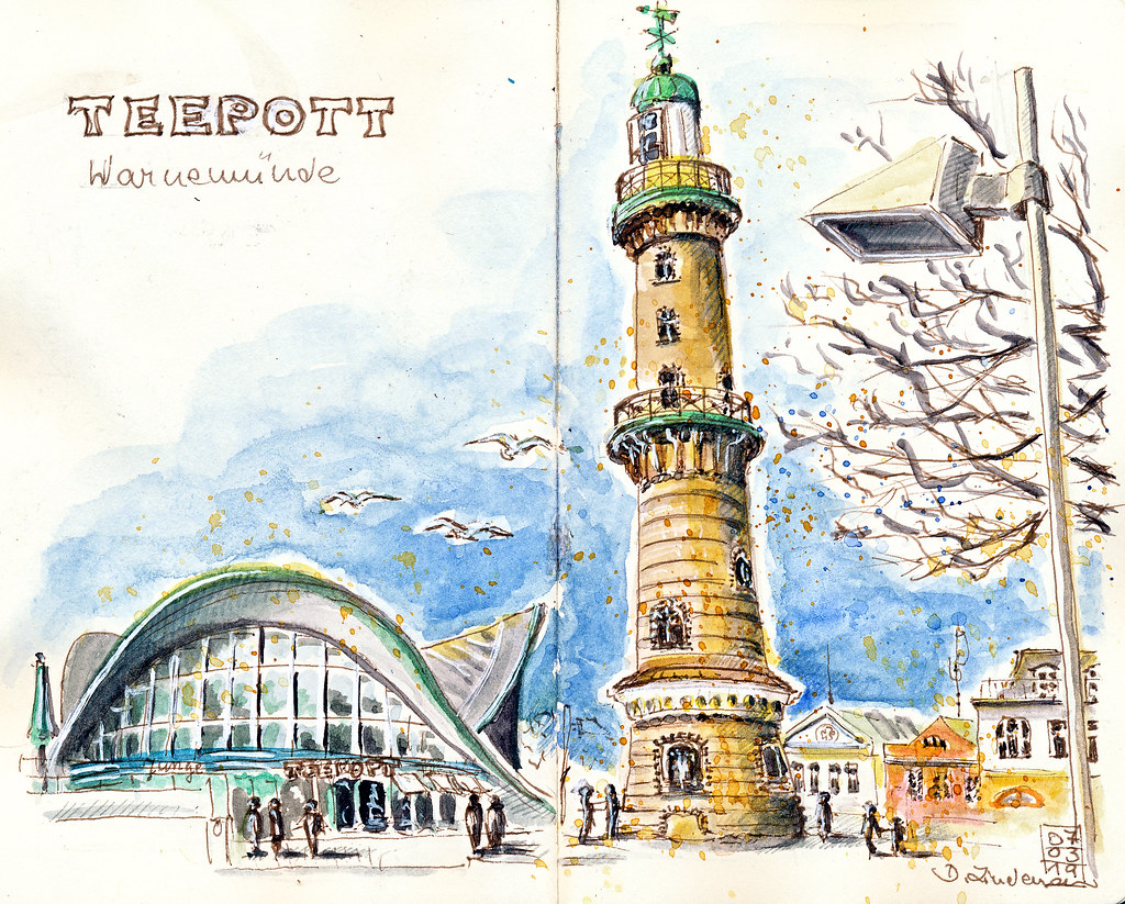 Leuchtturm und Teepott in Warnemünde | Der Leuchtturm Warnem… | Flickr