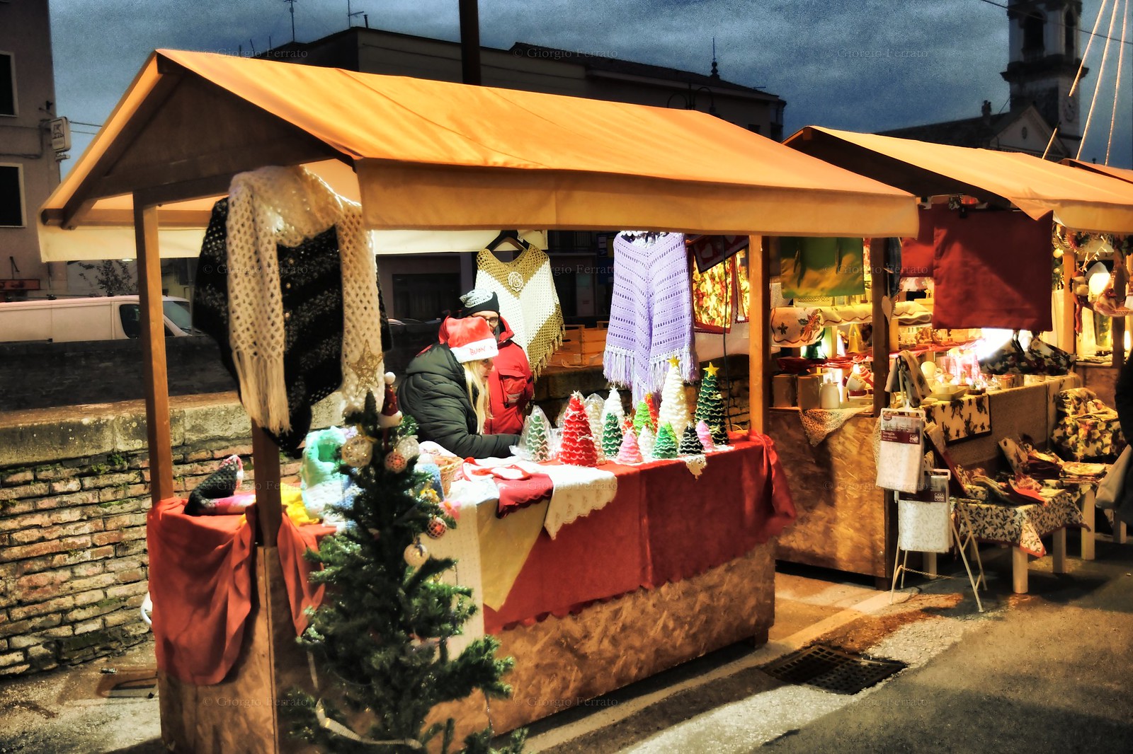 Nell'attesa del santo Natale, il mercatino a Battaglia Terme del 2 Dicembre 2018