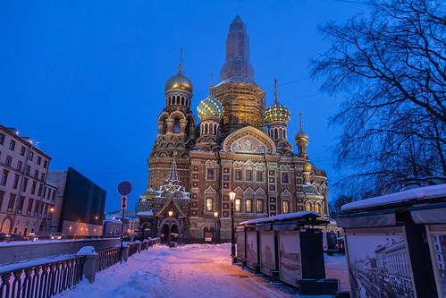 saintpetersburg square russia church street frost city orange snow morning orthodox style cross wall yellow sunrise art old brick cityscape town exterior blue colorful antique cathedral dome winter skyscape window design architecture sky catedral petersburg russian st leningradoblast ru