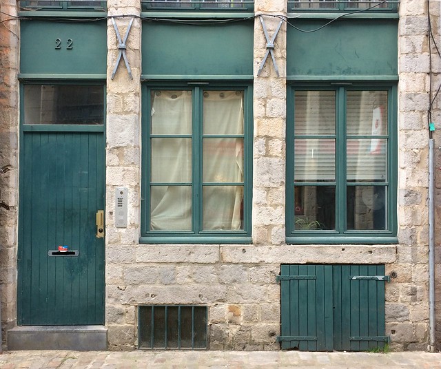 Windows & Door I - Rue des VIEUX MURS