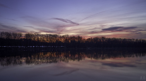 goldenhour sunrise reflection reflectionphotography connecticutriver river water clouds cloudscape skyandclouds sky cloudy sonyvariotessartfe1635mmf4za sonya7ii