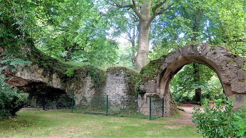 Périgueux, remains of the Roman amphitheatre | Listed a Hist… | Flickr