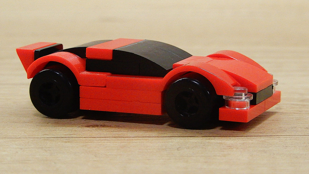 Lego SuperSport Car - Building Instructions (MOC - 4K)