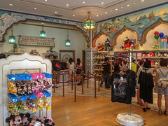 Photo 2 of 25 in the Day 15 - Tokyo Disneyland and Tokyo DisneySea gallery