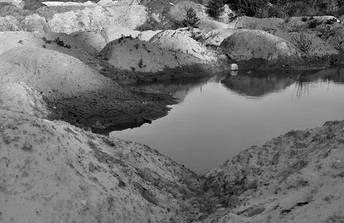 blackandwhite blackwhite bw buchholzidn buchholz berge sand wasser water see lake landschaft landscape schwarzweiss monochrome einfarbig