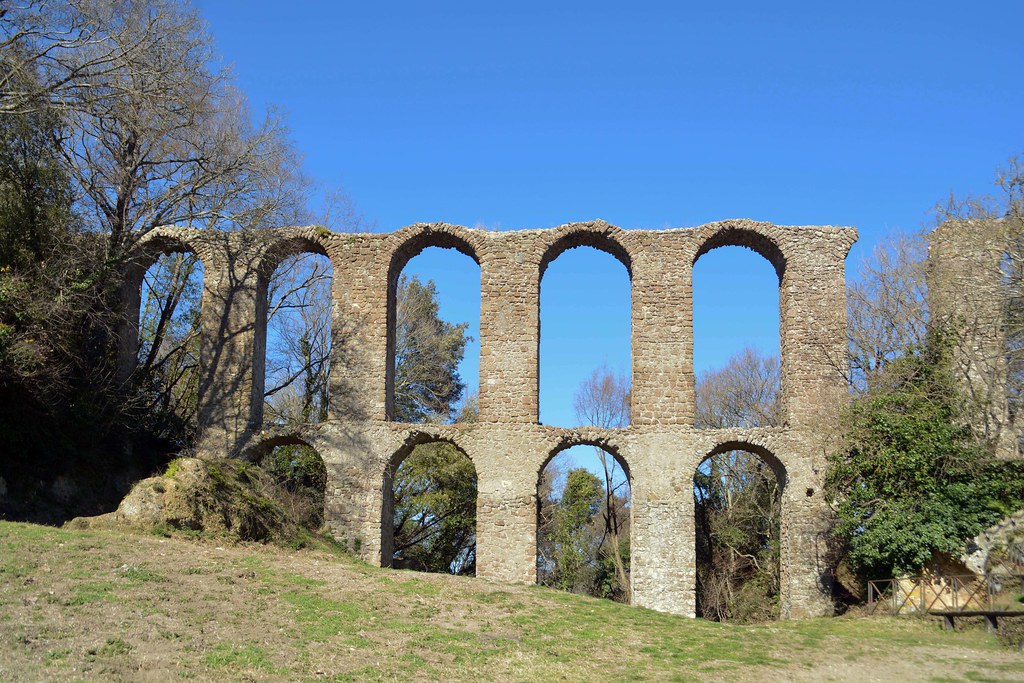 Il vecchio acquedotto romano