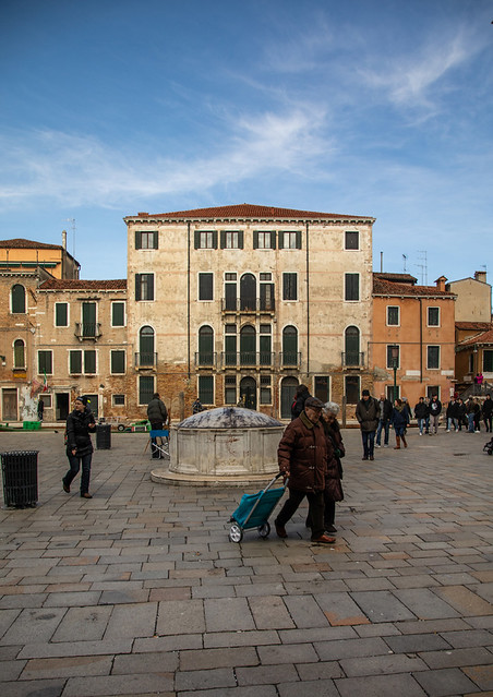 People on a square in the old town, Veneto, Venice, Italia