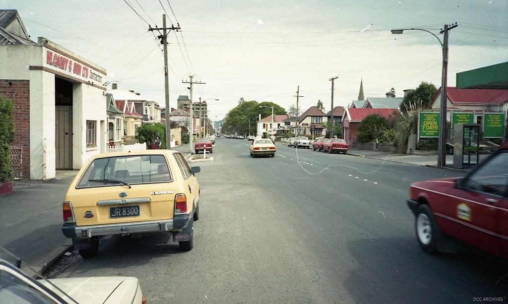 Cumberland Street, heading south just past Howe Street, c1986