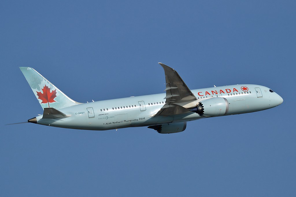Air Canada C-GHQY Boeing 787-8 Dreamliner cn/35264-265 