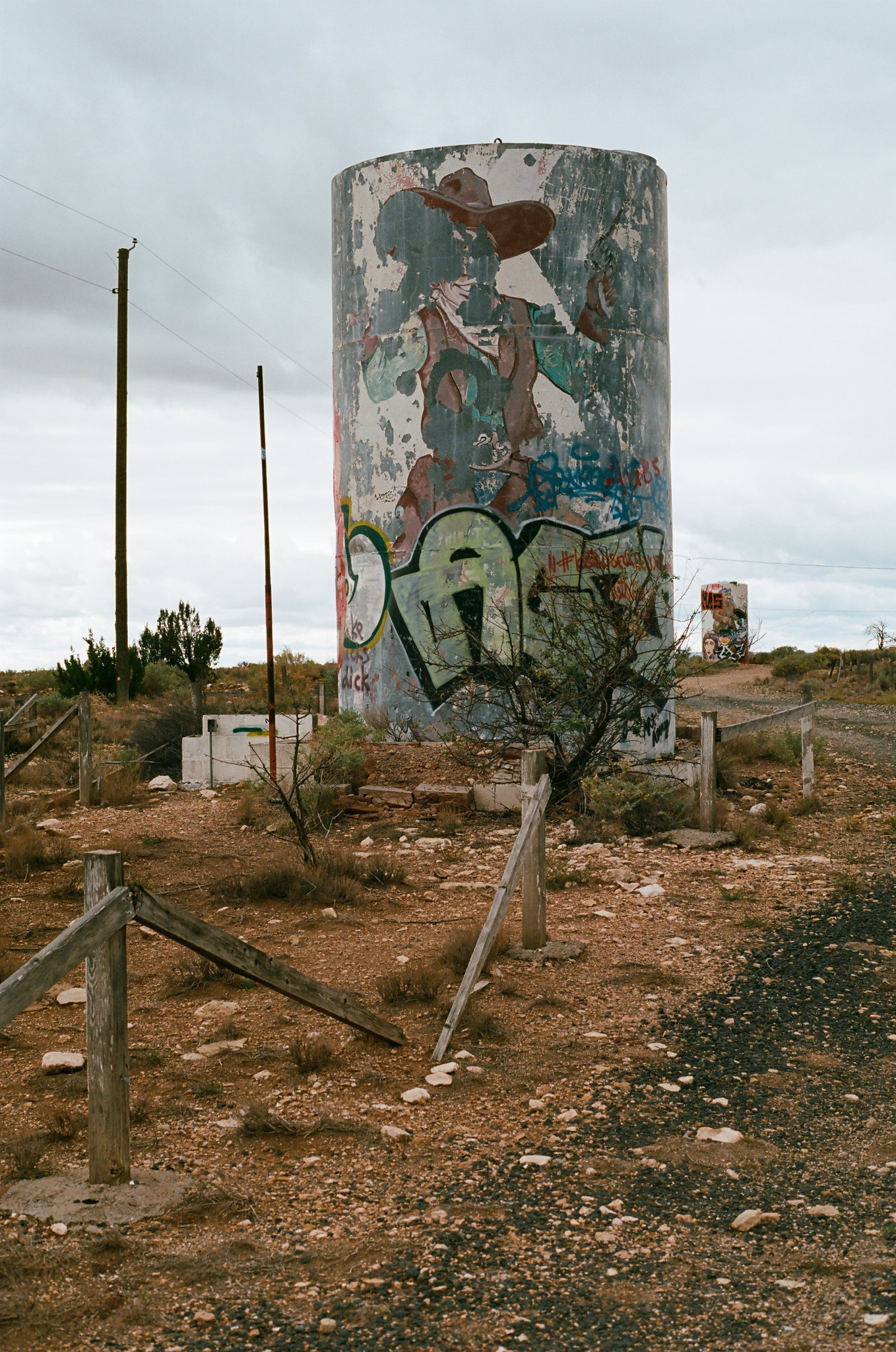 Two Guns Ghost Town