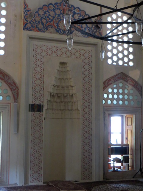 Le mirhab, salle de prières, mosquée de Karađoz Bey, 1557-1558,  Braće Fejića, Mostar, Herzégovine-Neretva, Bosnie-Herzégovine.