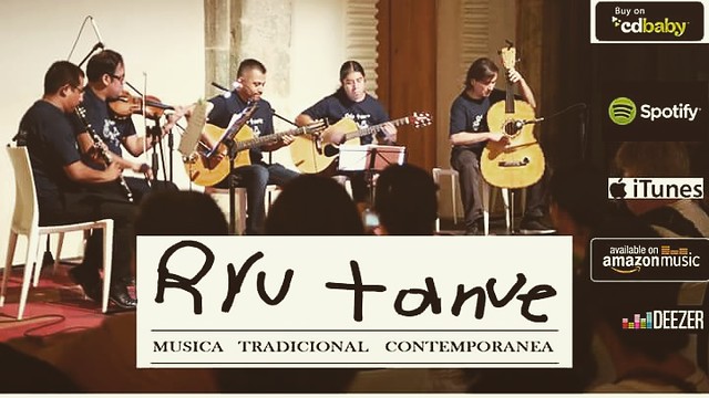 Una combinación de #sonidos #tradicionales y #contemporaneos creando texturas y sonoridades originales. #chocholtecos #sanpedrobuenavista #nativitas #coixtlahuaca #oaxaca #Musica #Musicatradicional #Musicaregional #ciganoguitars