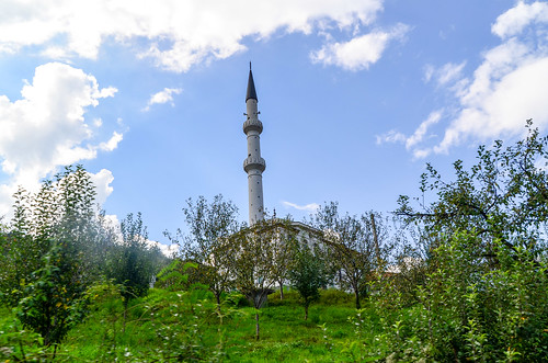 balkans barbelgradetrain europe minaret serbia