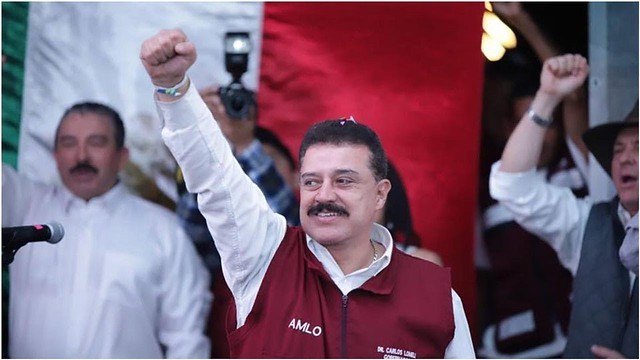 Gobernador de Oaxaca presume desayuno austero con AMLO antes de sus actividades