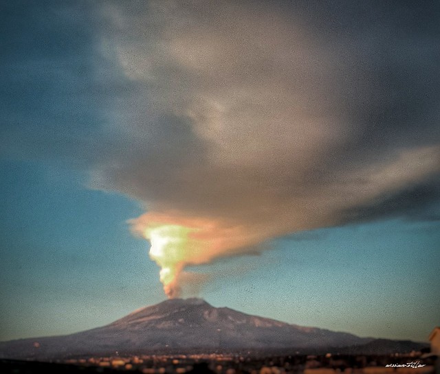 Etna erupting