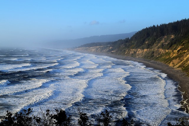 Windy surf day at Agate Beach