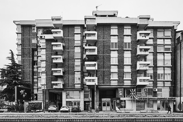 Residential block Skopje, Macedonia, by Blagoja Micevski, Vasilka Ladinska - 1982