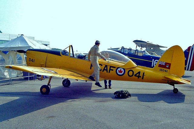 C-FBXK   (18041) De Havilland Canada DHC-1B-2-S5 Chipmunk [179/217] (Ex Royal Canadian Air Force / Canadian Warplane Heritage) Oshawa~C 25/06/2005