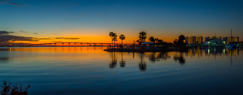 Before sunrise on the Indian river
