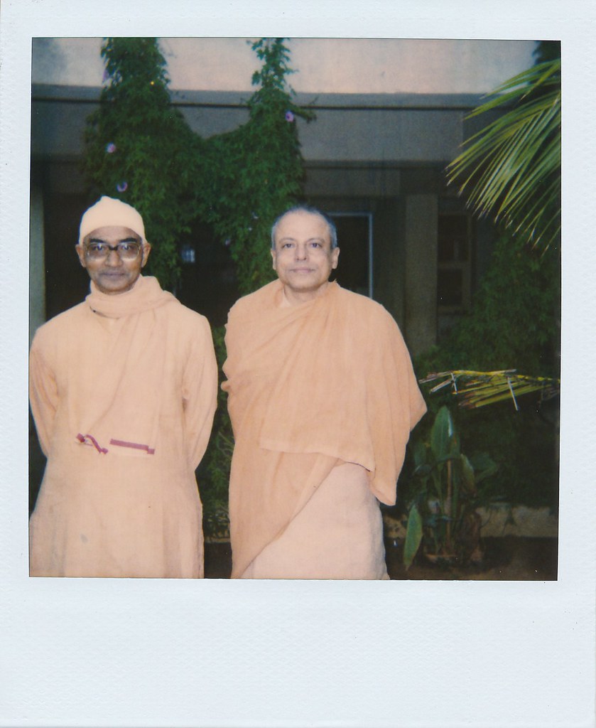 Dwarka India Swami Prapannananda
