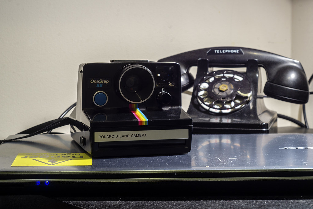 Camera Review Blog No. 107 - Polaroid OneStep SE