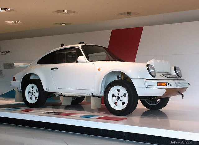 Porsche 953 4x4 Paris -Dakar