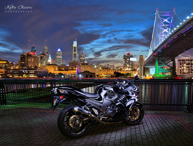 Kawasaki Ninja ZX14 - Light Painted Motorcycle