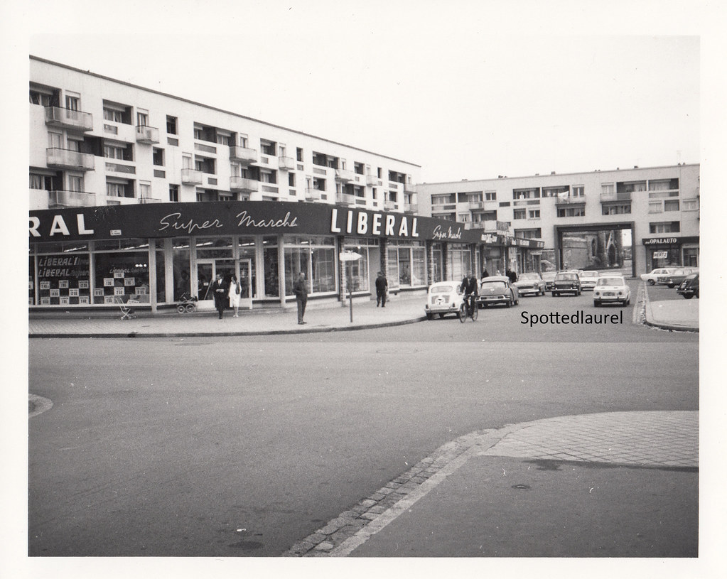Place d'Armes, Calais mid 1960s | It took a little bit of vi… | Flickr