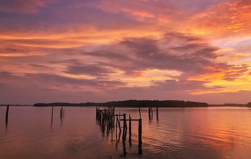 waterfront coast sea cloud sky sunrise reflection lumut perak malaysia travel place trip canon eos700d canoneos700d canonlens 10mm18mm wideangle happyplanet asiafavorites