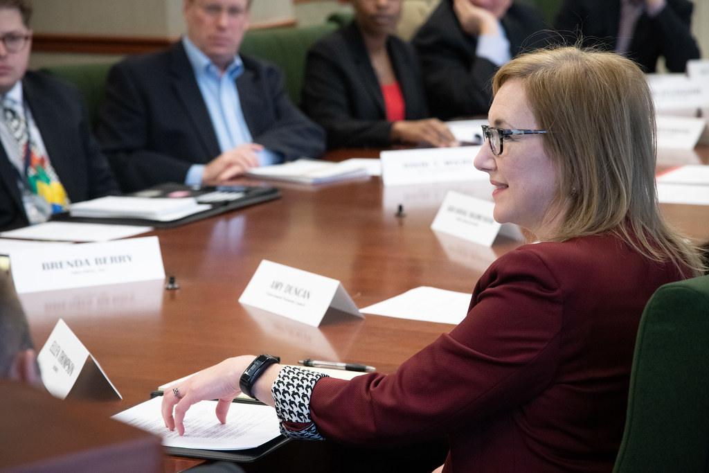 20190305-FNS-LSC-0109 | Ellen Thompson with Maximus talks to… | Flickr