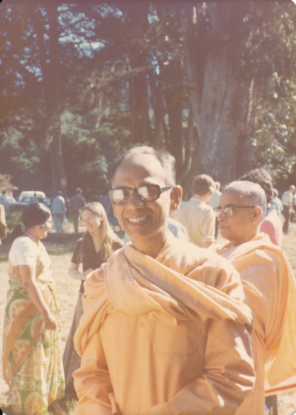 Olema Swami Sevananda Swami Shraddhananda