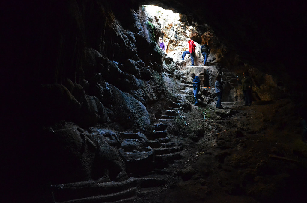 Vari Cave Vari Cave | Dan Diffendale | Flickr
