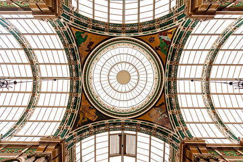 architecture arch ceiling up lookingup lowangleofview lowpov leeds countyarcade victoriaquarter england westyorkshire shoppingcentre symmetry canoneos40d city