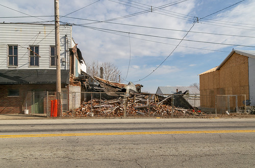 pile collapsed russellville ohio unitedstatesofamerica us ruined ruins ruin house dwelling residence historic abandoned vacant sidewalk street clouds browncounty