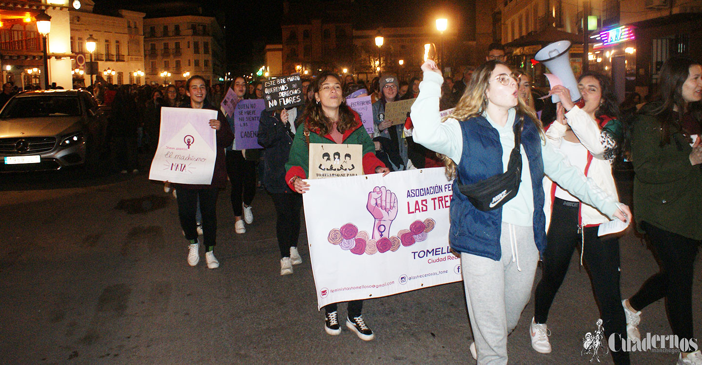 manifestacion-8-marzo-asociacion-13-rosas-tomelloso-3