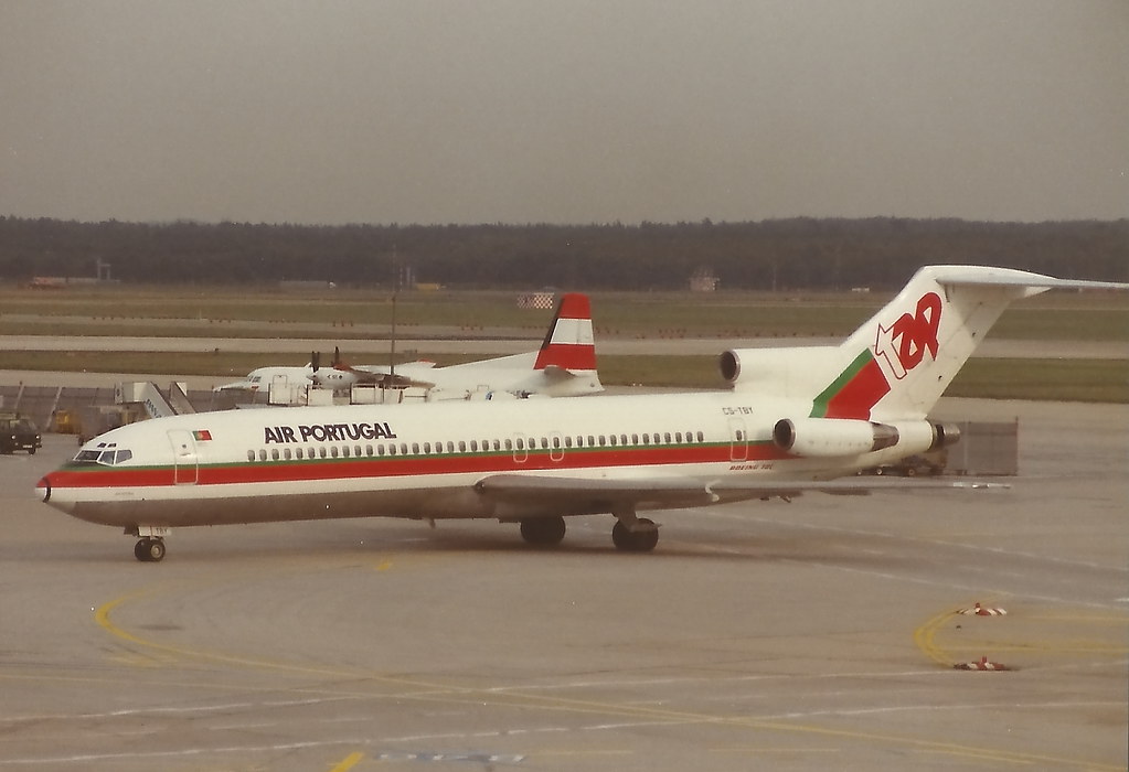 FRANKFURT OCTOBER 1989 TAP AIR PORTUGAL BOEING 727 CS-TBY