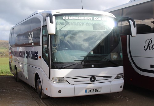 Commanderry Coaches-Worcester BX12DZJ at Cheltenham raceco… | Flickr