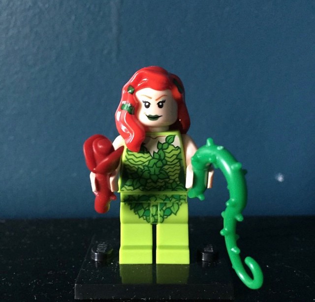 Custom Lego Minifigure of the Week! Poison Ivy by @minifigure_lover
