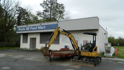 route58foodmart abandoned closed dead empty former old vacant suffolk va virginia