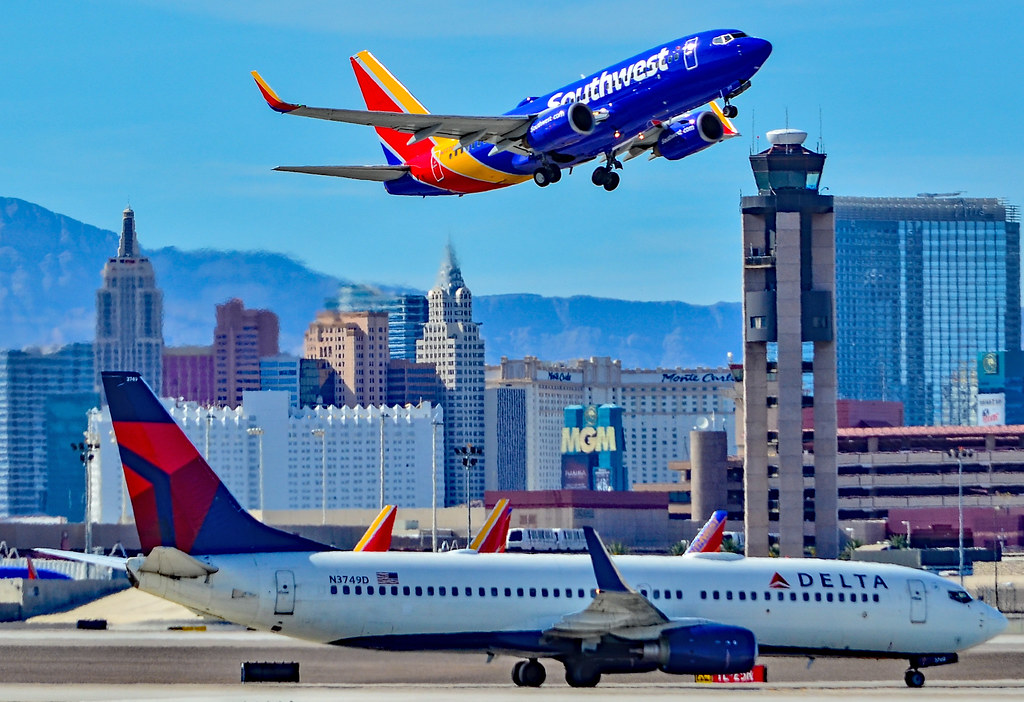 Airplanes in Las Vegas