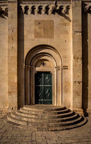 Doorway | Andrew Gibson | Flickr